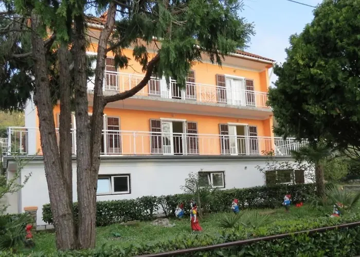 Appartamento With Parking Space Opric, Opatija - 7715 Laurana