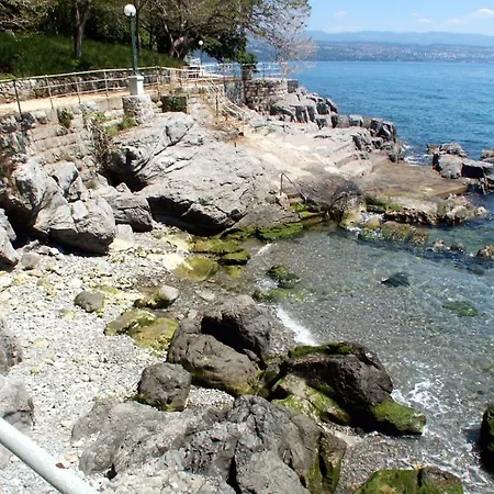 Apartment Apartments With A Parking Space Opric, Opatija - 7715 *